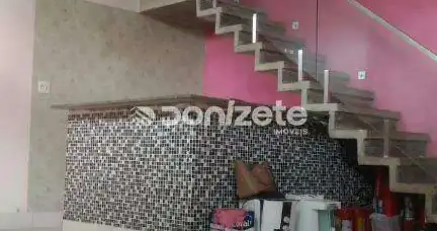 Prédio Comercial à Venda em Vila Alpina, Santo André – 237m² (interno) + 237m² (externo) em 2 andares