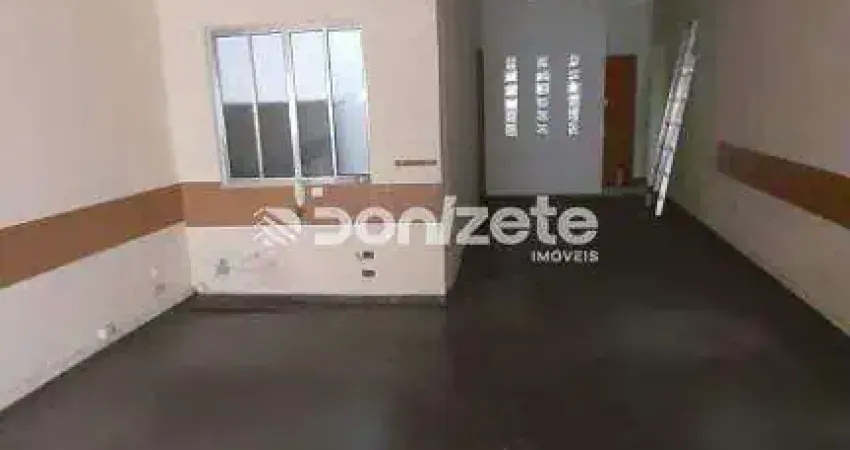 Galpão Comercial à Venda | 220 m² Internos, 125 m² de Terreno, 3 Vagas