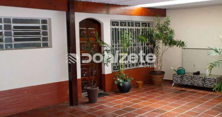 Casa residencial com 3 quartos (1 suíte) em Vila Valparaíso, Santo André – Aceita Financiamento