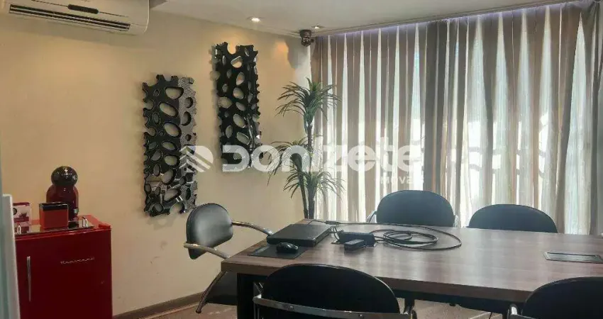 Casa com 3 dormitórios à venda, 199 m² por R$ 950.000,00 - Campestre - Santo André/SP