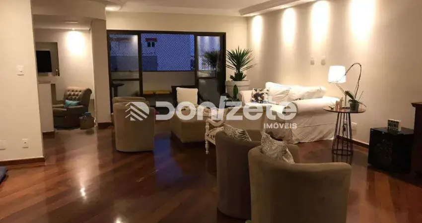 Apartamento 3 suítes, 192m², frente, Vila Bastos – Financia