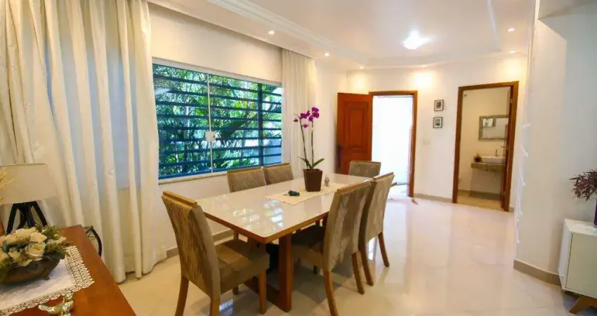 Sobrado para alugar, 236 m² por R$ 8.160,00/mês - Vila Bastos - Santo André/SP