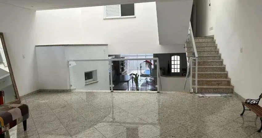 Sobrado com 4 dormitórios, 323 m² - venda por R$ 1.349.999,99 ou aluguel por R$ 18.364,19/mês - Vila Bastos - Santo André/SP