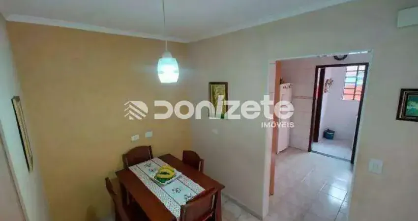 Casa residencial com 3 dormitórios, 1 suíte, 200 m² em Vila Boa Vista, Santo André — Financiamento aceito