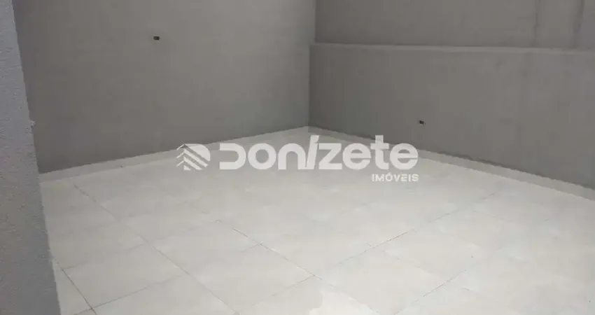 Sobrado Residencial com 2 suítes na Vila Lucinda, Santo André – R$545.000