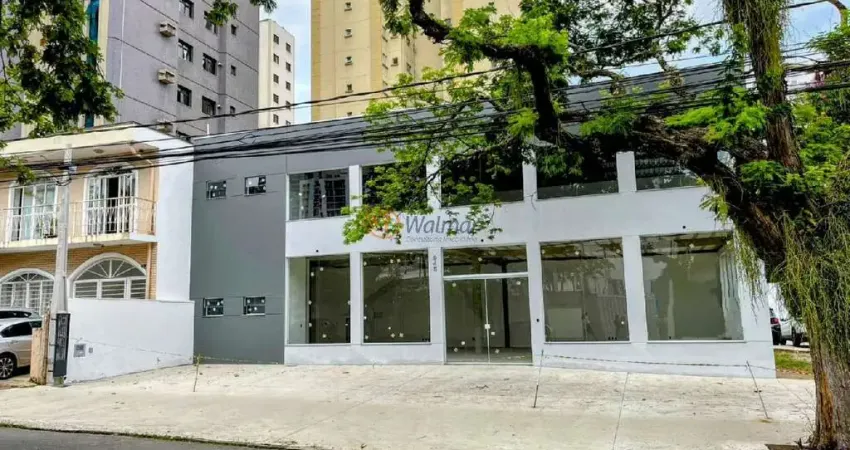 Salão Comercial de Alto Padrão na Vila Itapura em Campinas-SP: 4 salas, 4 banheiros, 4 vagas, 312m² de área!