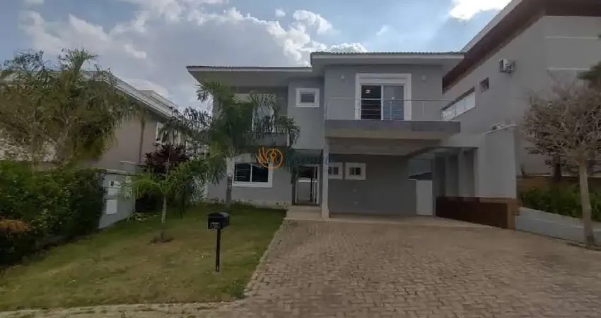 Imóvel de alto padrão no Parque dos Resedás: casa em condomínio com 4 quartos, 4 suítes, 4 salas, 6 banheiros, 4 vagas de garagem e 363,62m². Venha conferir!