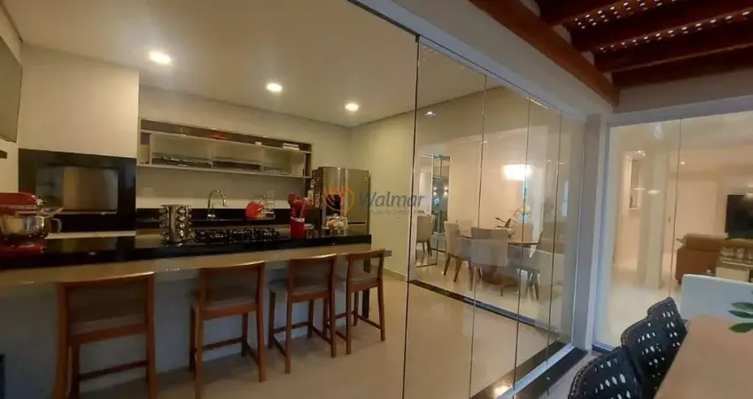 Imperdível oportunidade: Casa em condomínio à venda em Campinas-SP, Parque Imperador, 3 quartos, 1 suíte, 3 salas, 4 banheiros, 3 vagas, 189,16 m².