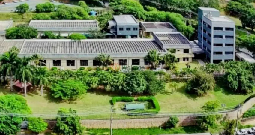 Galpão Comercial de Alto Padrão no Distrito Industrial Benedito Storani - Vinhedo-SP: 12 Salas, 8 Banheiros, 60 Vagas, 4.020m².