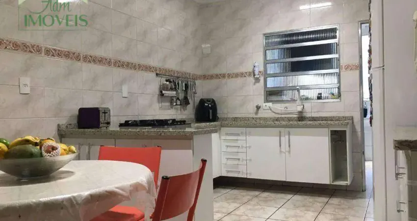 Casa com 3 dormitórios à venda, 253 m² por R$ 750.000,00 - Jaguaribe - Osasco/SP