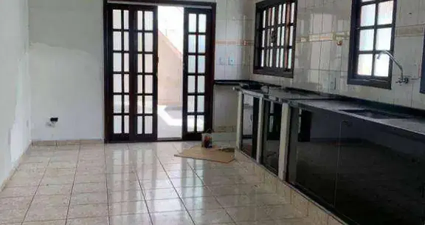 Sobrado com 3 dormitórios para alugar, 280 m² por R$ 3.400/mês - Vila Palmeiras - São Paulo/SP