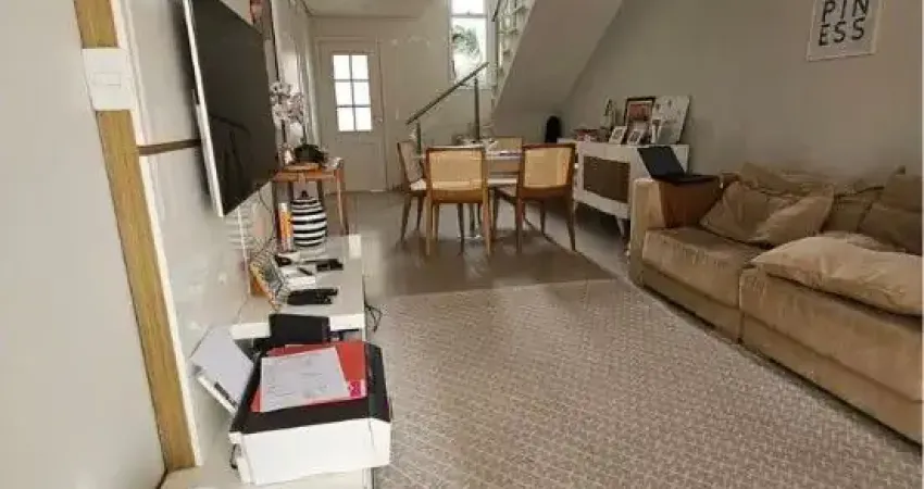 Casa Moderna com Piscina Privativa no Villa Campolim