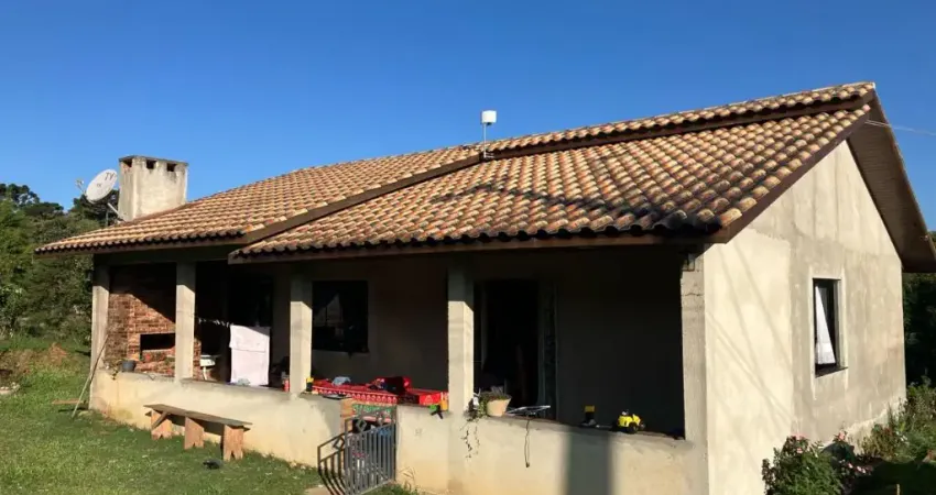 Casa com 2 quartos à venda na Zona Rural, Araucária 