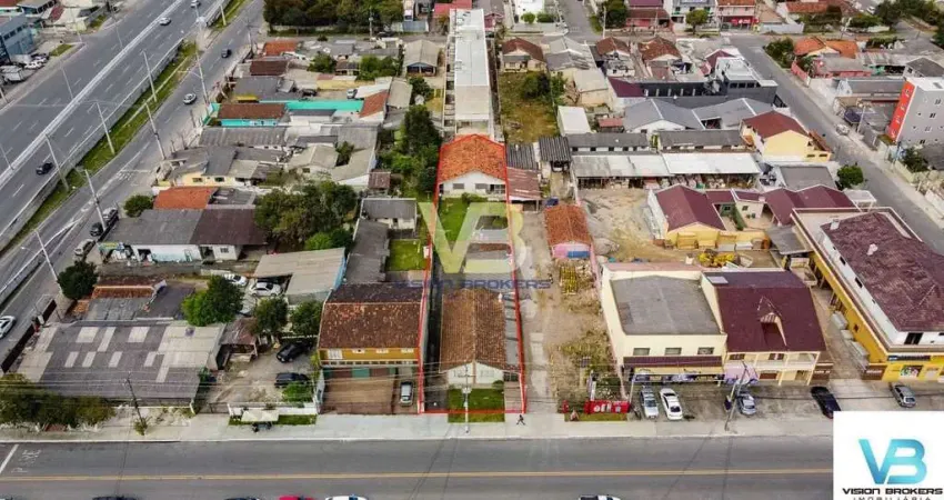 TERRENO de 804M2, 2 casas386m2 averbados!!  IDEAL para EMPREENDIENTO, por R$960.000,00 em Pinhais/P