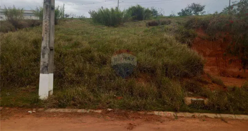 Terreno à Venda - Residencial Villa Verde, Bragança Paulista/SP