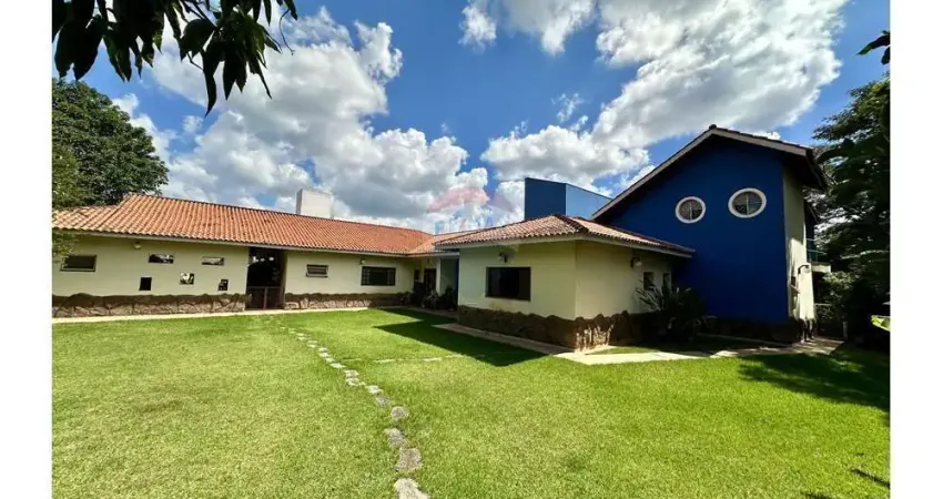 Linda casa no Condomínio Residencial Rosário de Fátima em Bragança Paulista