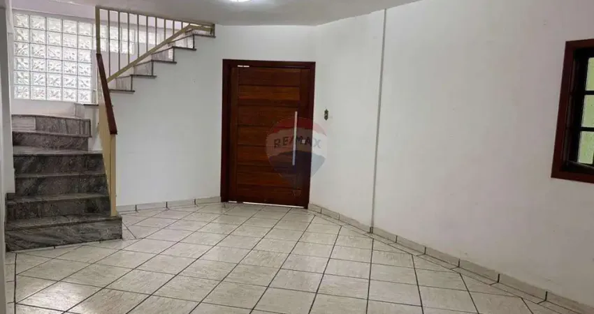 Casa com 5 quartos à venda na Rua Voluntário Antônio dos Santos, 704, Vila Bianchi, Bragança Paulista