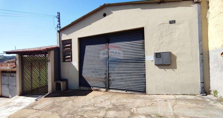 Galpão com 231,30 m² para Locação na Vila Gato em Bragança Paulista