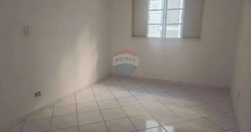 Casa para locação centro de Bragança Paulista.