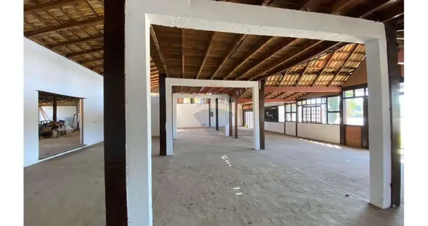 Espaço Comercial em frente a Rodovia Capitão Bardoino