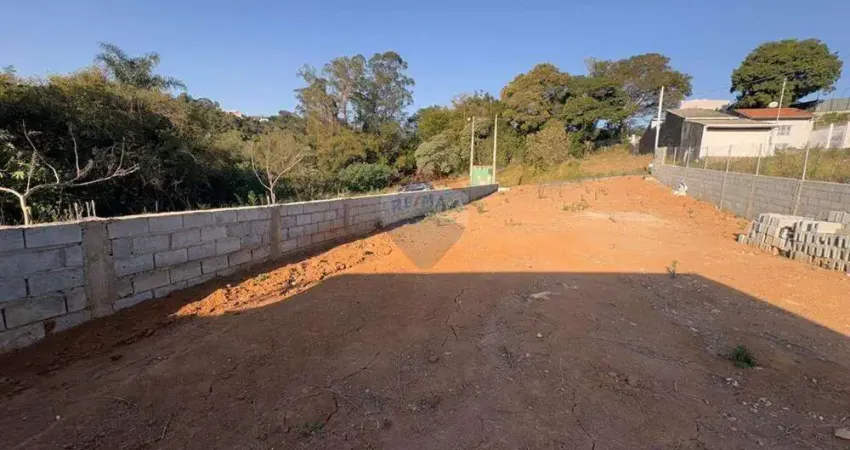 Terreno à venda na Rua Alziro da Silva Moraes, 45, Centro, Pinhalzinho