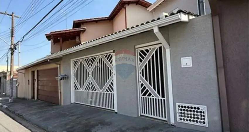 Casa com 4 quartos à venda na Vila Aparecida, Bragança Paulista 