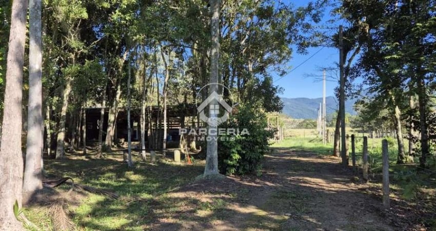 Sítio para Venda em Paulo Lopes, Bom Retiro, 2 dormitórios, 2 banheiros, 1 vaga