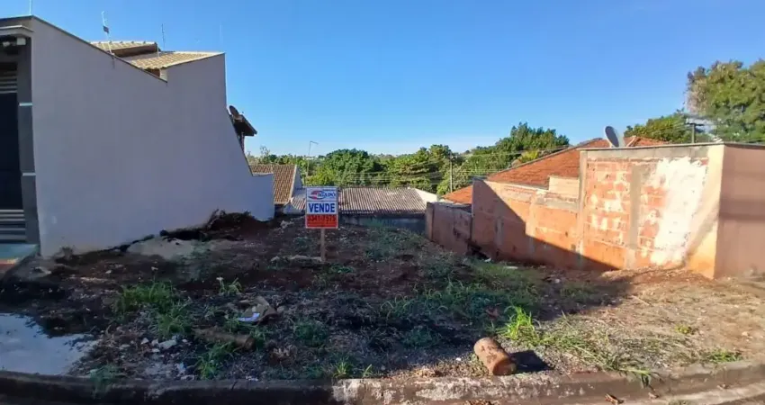 Terreno à venda na Rua Maria Dolores Euzébio de Aquino, Jardim Neman Sahyun, Londrina