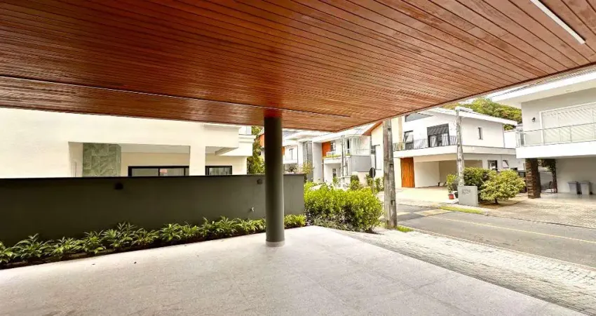 Casa com 3 quartos à venda na Vila Nova, Joinville 