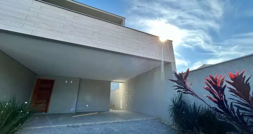 Casa com 4 quartos à venda no Santo Antônio, Joinville 