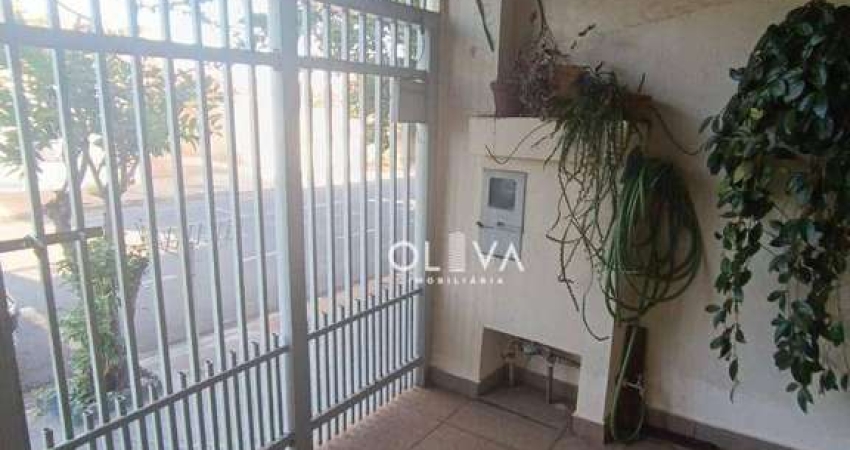 Casa com 2 dormitórios à venda por R$ 300.000,00 - Jardim Gisette - São José do Rio Preto/SP