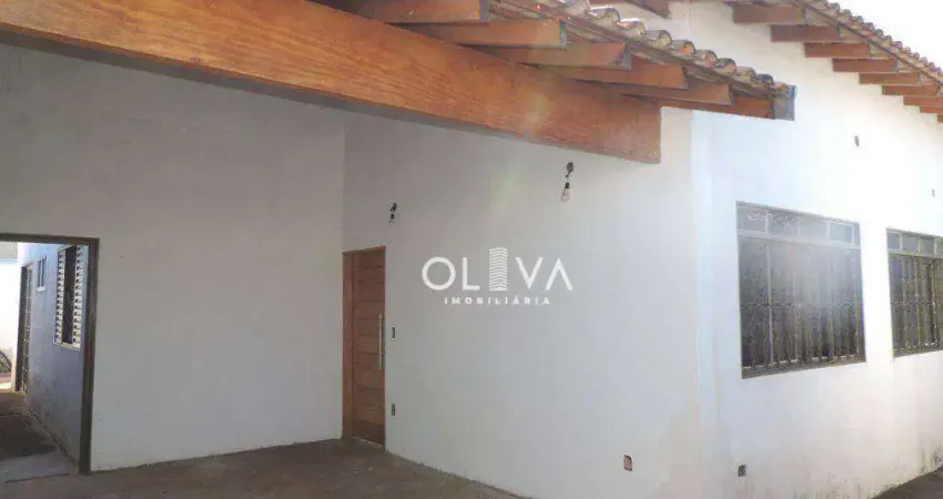 Casa com 2 dormitórios à venda, 119 m² por R$ 298.000,00 - Residencia Santa Regina - São José do Rio Preto/SP