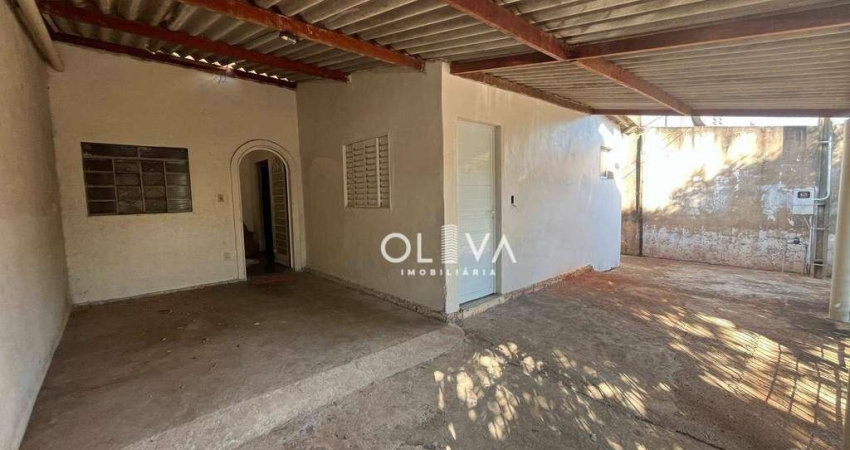 Casa com 3 dormitórios à venda por R$ 230.000,00 - Jardim Santo Antônio - São José do Rio Preto/SP