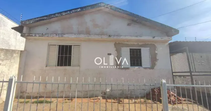 Casa com 3 dormitórios à venda, 138 m² por R$ 290.000 - Parque Industrial - São José do Rio Preto/SP