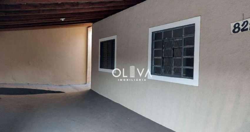 Casa com 3 dormitórios para alugar por R$ 1.235,00/mês - Jardim Antunes - São José do Rio Preto/SP