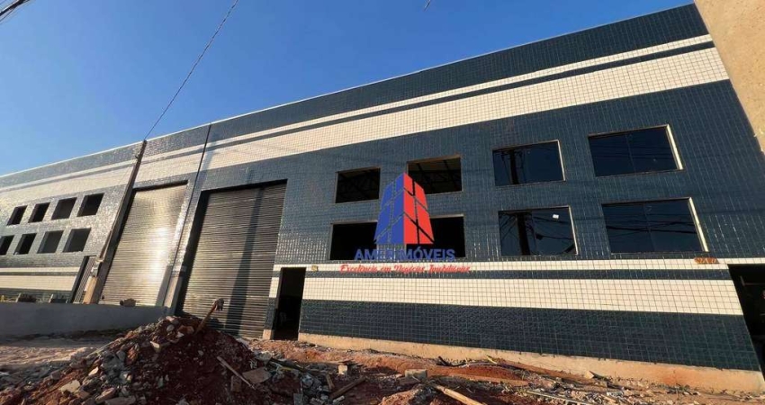 Galpão para alugar, 268 m² por R$ 6.000,00/mês - Jardim Werner Plaas - Americana/SP