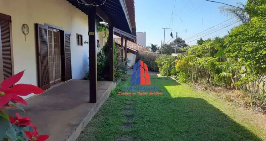Casa com 5 dormitórios à venda, 275 m² por R$ 1.300.000,00 - Vila Santa Catarina - Americana/SP