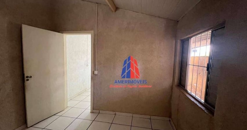 Casa com 1 dormitório para alugar, 50 m² por R$ 965/mês - Vila Dainese - Americana/SP