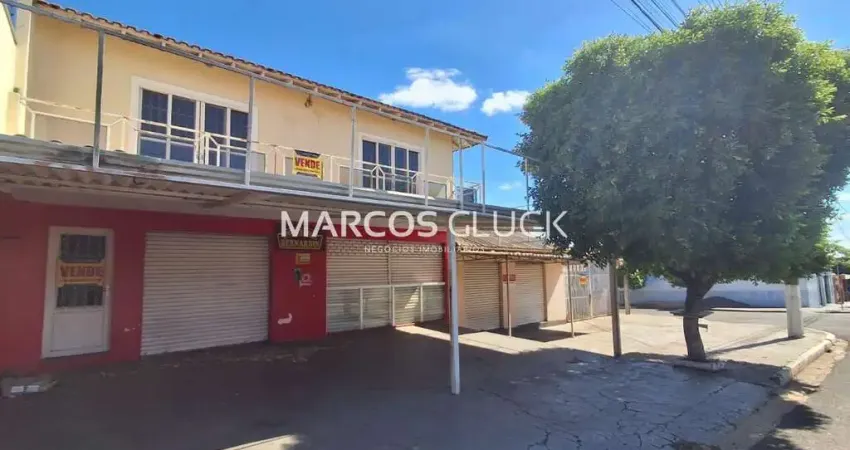 Sobrado à venda no bairro conjunto parigot de souza 3 - londrina/pr, norte