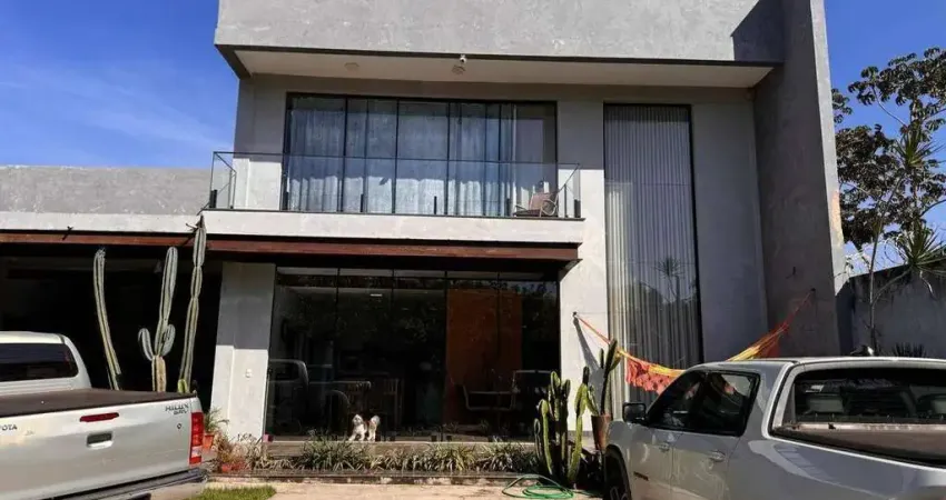 SOBRADO COMERCIAL – 240 m² | EXPANSÍVEL | RECANTO DOS BURITIS