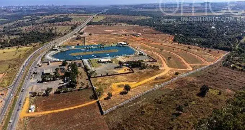 Terreno à venda na Avenida Dom Emanuel, Setor Central, Senador Canedo