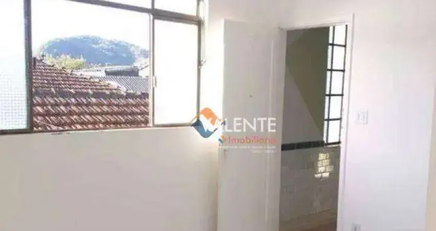 Apartamento com 2 dormitórios à venda, 65 m² por R$ 190.000,00 - Vila São Jorge - São Vicente/SP