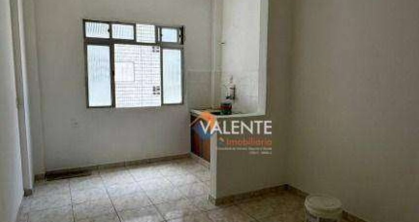 Kitnet com 1 dormitório para alugar, 27 m² por R$ 1.200,00/mês - Centro - São Vicente/SP