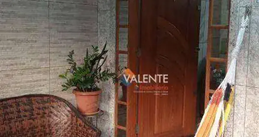 Sobrado com 2 dormitórios à venda, 98 m² por R$ 480.000,00 - Vila Valença - São Vicente/SP