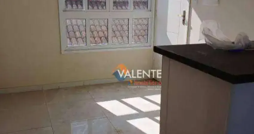 Apartamento com 1 dormitório à venda, 55 m² por R$ 220.000,00 - Vila Cascatinha - São Vicente/SP