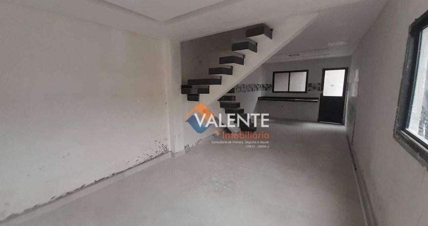 Sobrado com 3 dormitórios à venda, 108 m² por R$ 750.000,00 - Caiçara - Praia Grande/SP