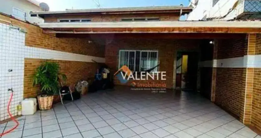 Sobrado com 4 dormitórios à venda por R$ 763.000,00 - Ocian - Praia Grande/SP