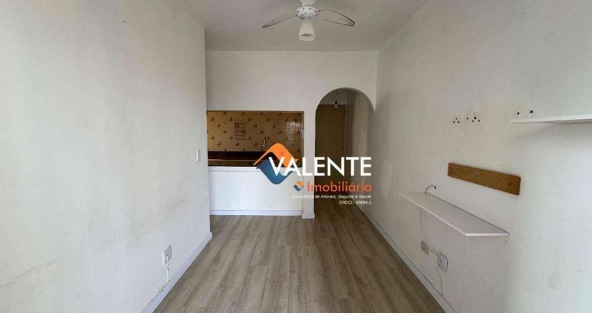 Apartamento com 1 dormitório à venda, 42 m² por R$ 295.000,00 - Caiçara - Praia Grande/SP