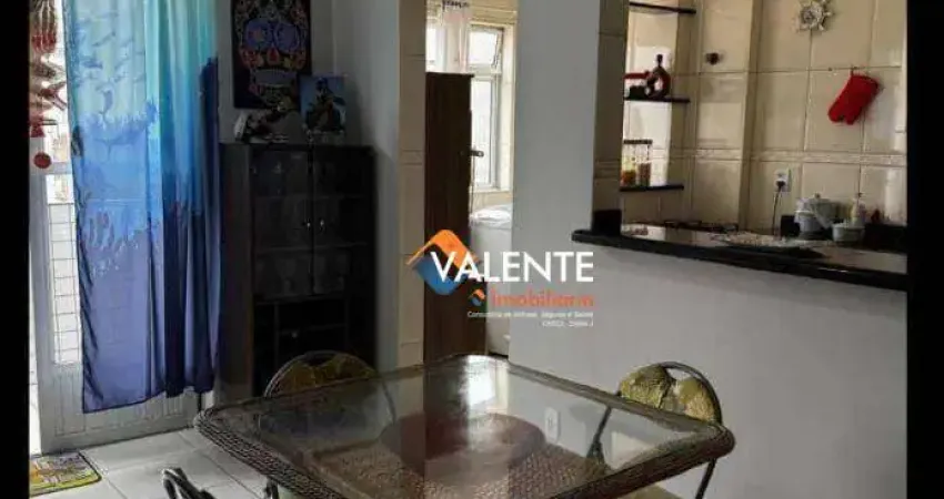 Apartamento com 2 dormitórios à venda, 67 m² por R$ 369.000,00 - Vila Guilhermina - Praia Grande/SP