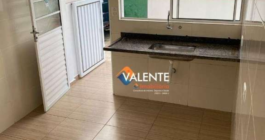 Sobrado com 2 dormitórios à venda por R$ 235.000,00 - Jardim Melvi - Praia Grande/SP